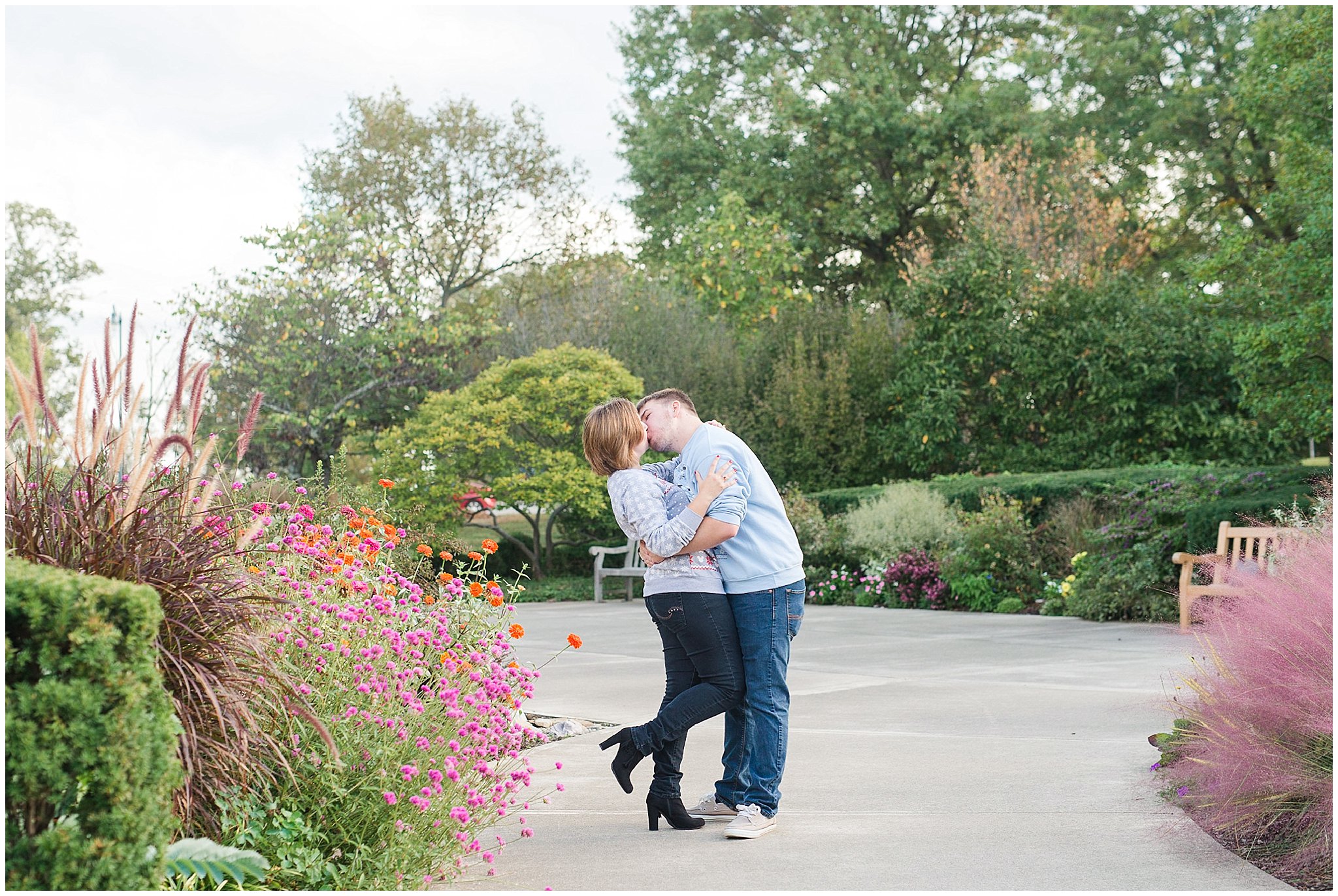 Christmas Inspired Engagement Photos