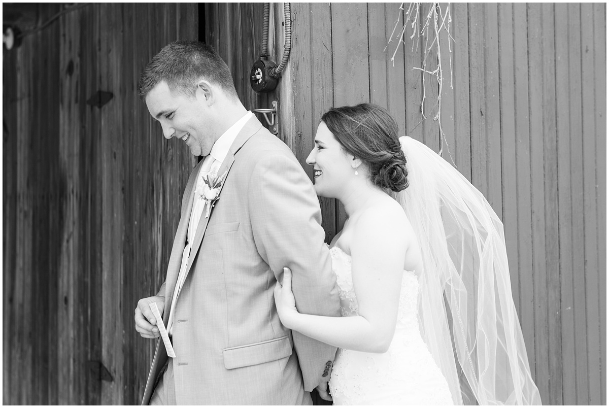 Simple Blush Barn Wedding at Crago Farms Columbus Ohio by Rachael Leigh Photography