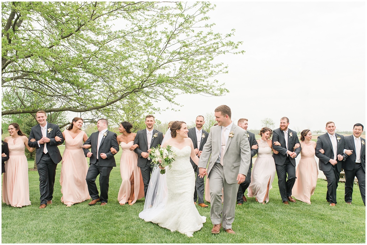 Simple Blush Barn Wedding at Crago Farms Columbus Ohio by Rachael Leigh Photography